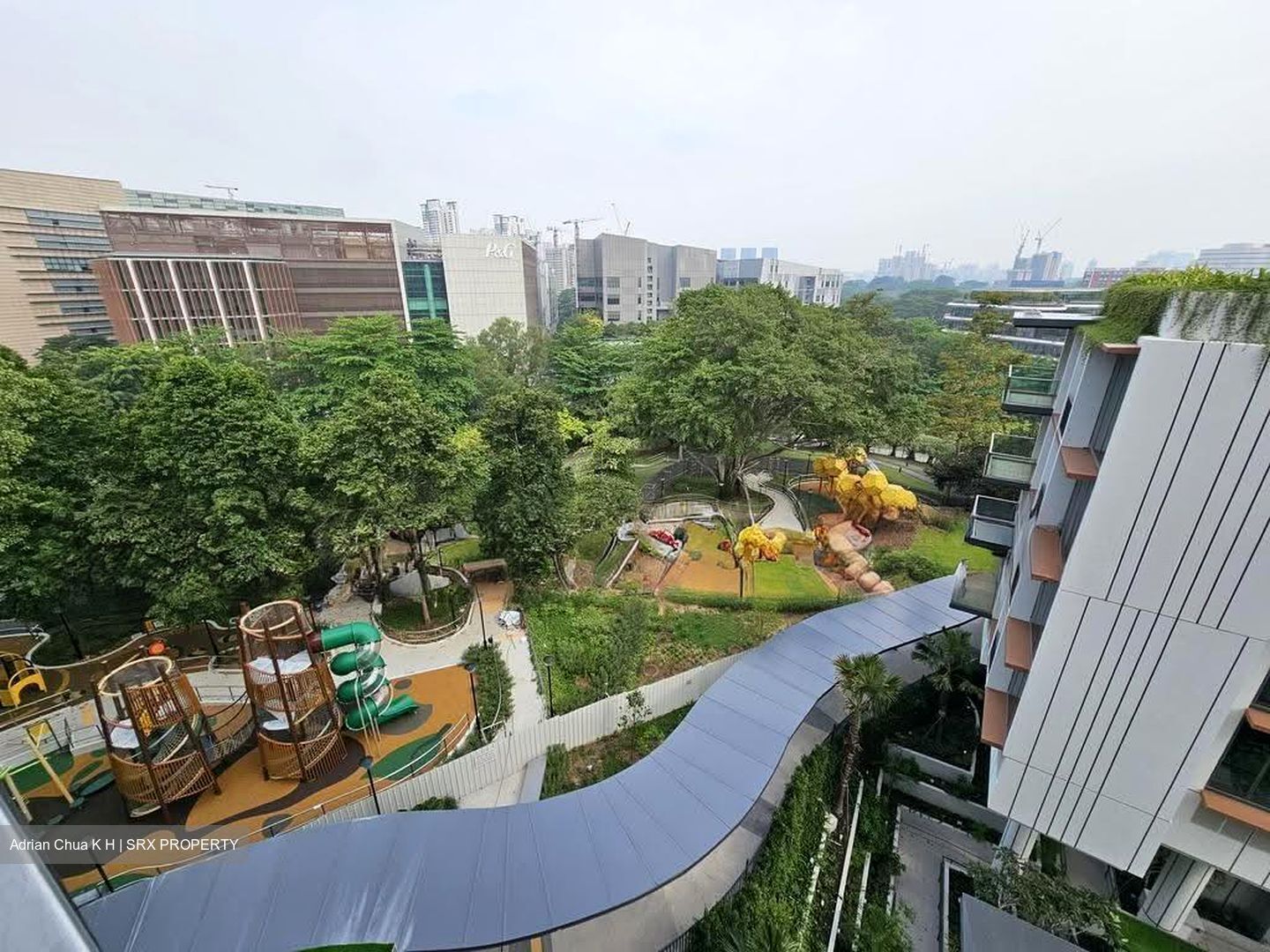 Slim Barracks Rise (D5), Condominium #637755021